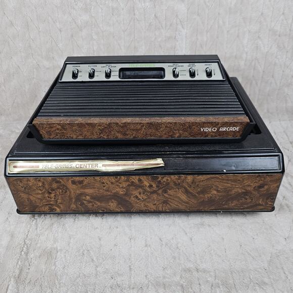 Vintage Tele Games Gaming System 13 Games 3 Controller Style Case Atari Untested - Picture 6 of 16